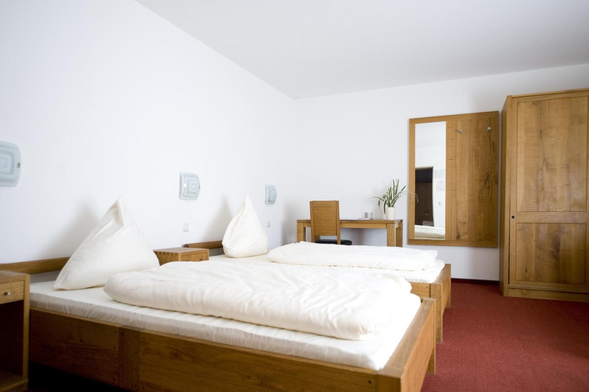 Hotel Flora Dormagen Eksteriør bilde